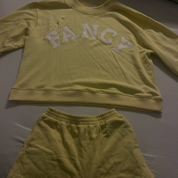Women's Yellow Sweatshirt and Shorts Set - Picture 7 of 7